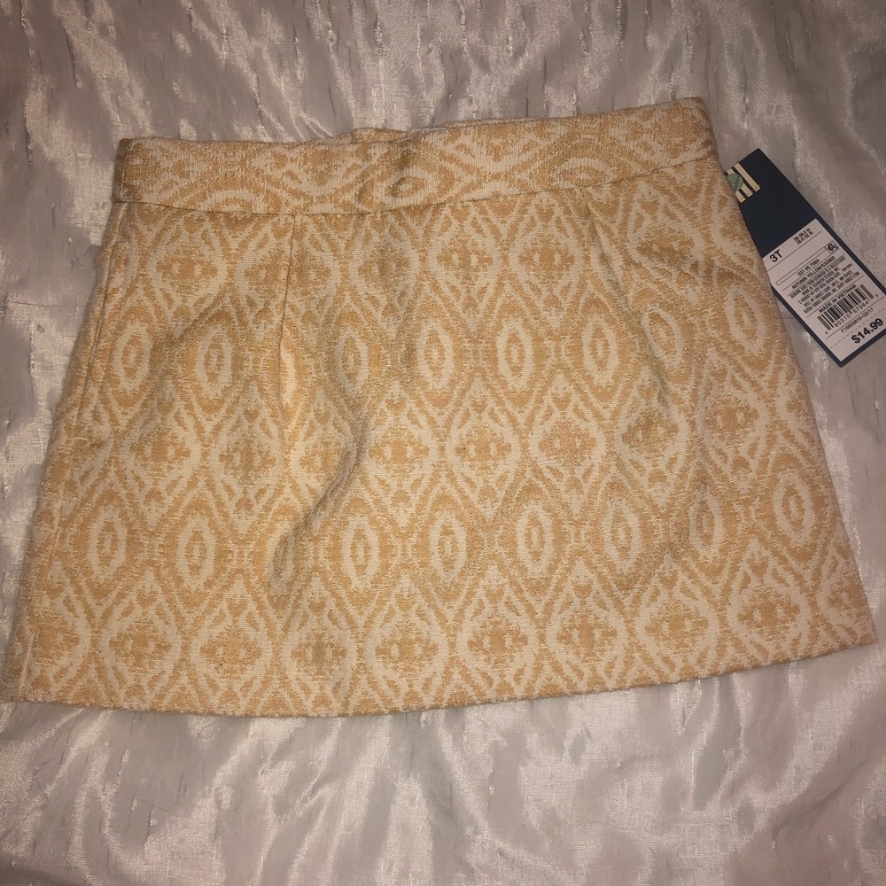 2T Gold and beige skirt with pockets, NWT